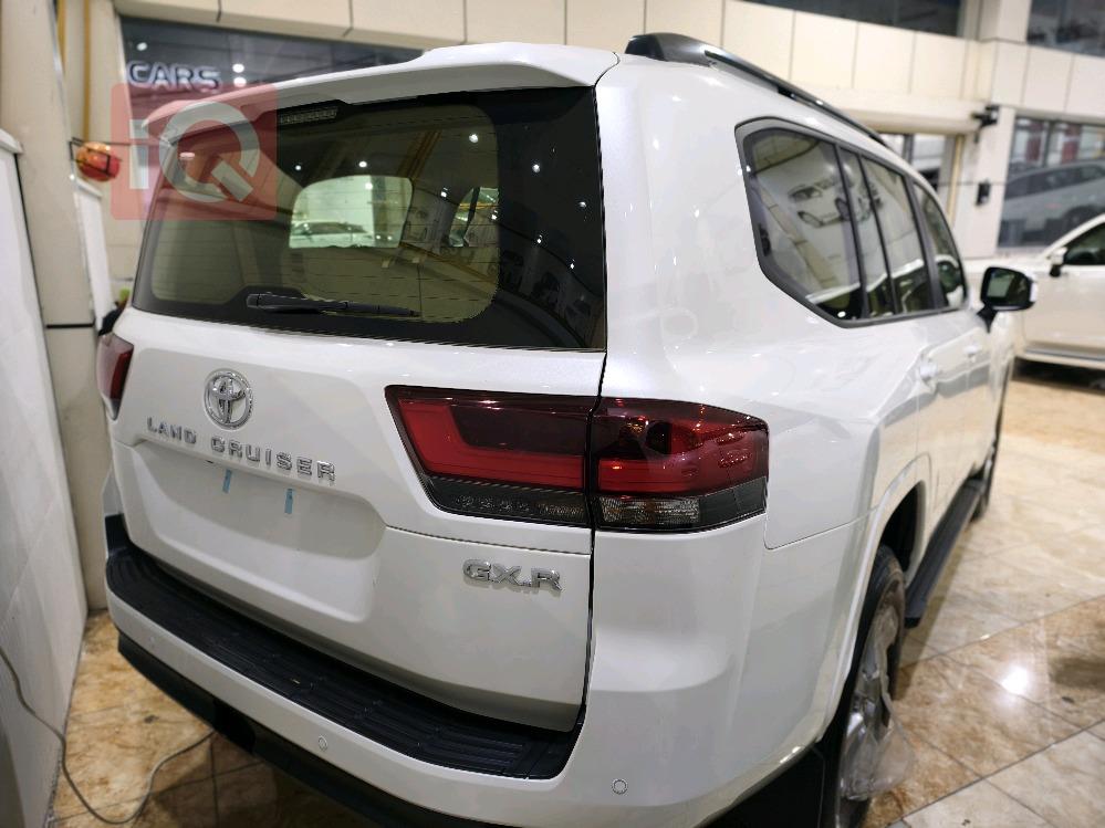 تويوتا لاندكروزر